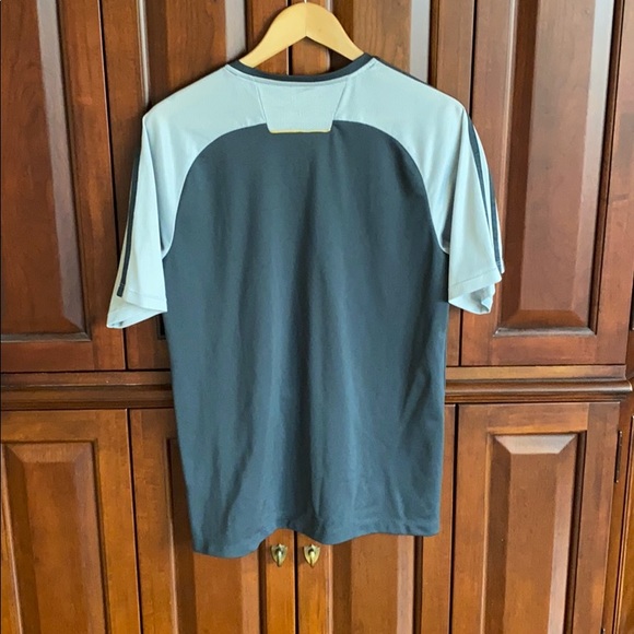 Men’s Adidas athletic top - Picture 4 of 5